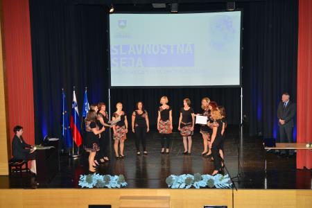 Kulturni program so sooblikovali Folklorna skupina Živanit in Vokalna skupina Drežnica. 